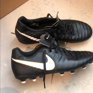 Tiempo soccer cleats